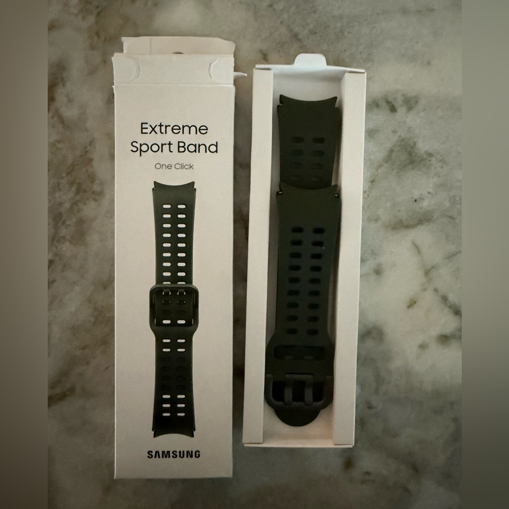 NEW Galaxy Watch Extreme Sport T-Buckle Band, M/L, Graphite/Etoupe